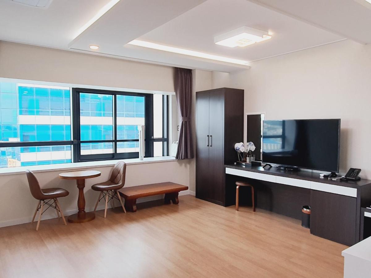 Hotel Wooin Mokpo Eksteriør bilde